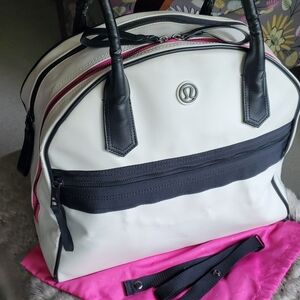 Lululemon White & Hot Pink Yoga Bag